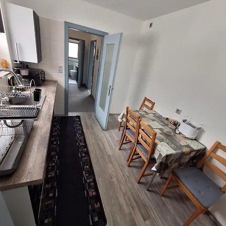 Апартаменты Ferienwohnung Waldbroel Вальдбрёль