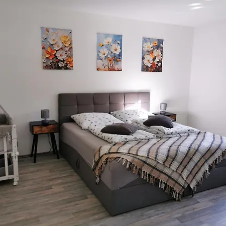 Ferienwohnung Waldbroel Вальдбрёль