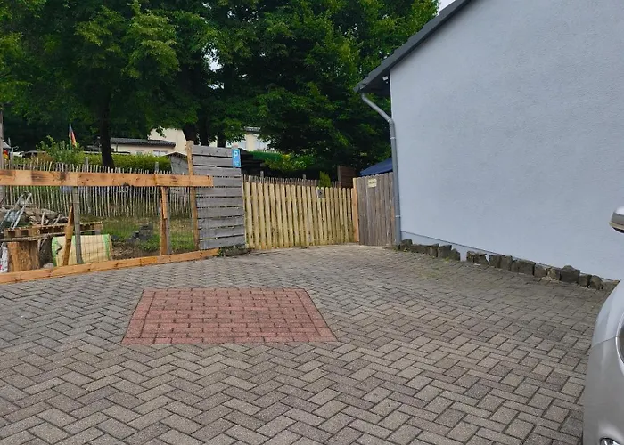 Appartement Ferienwohnung Waldbroel